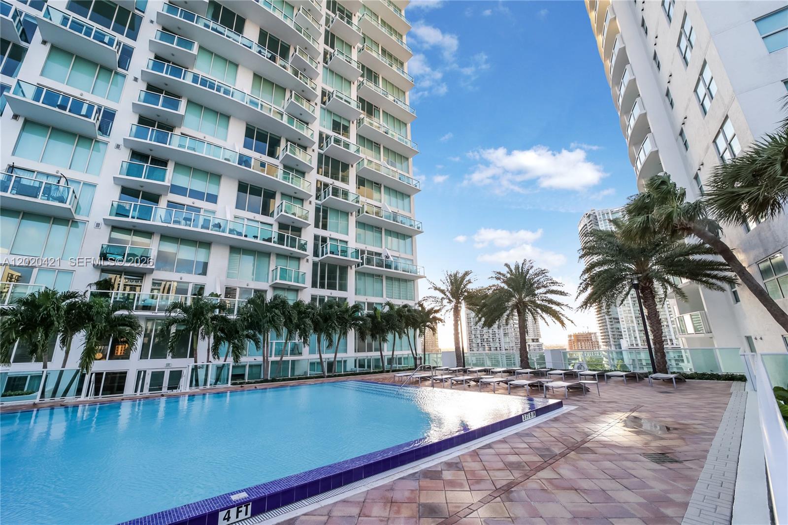 41 SE 5th St #704, Miami FL 33131