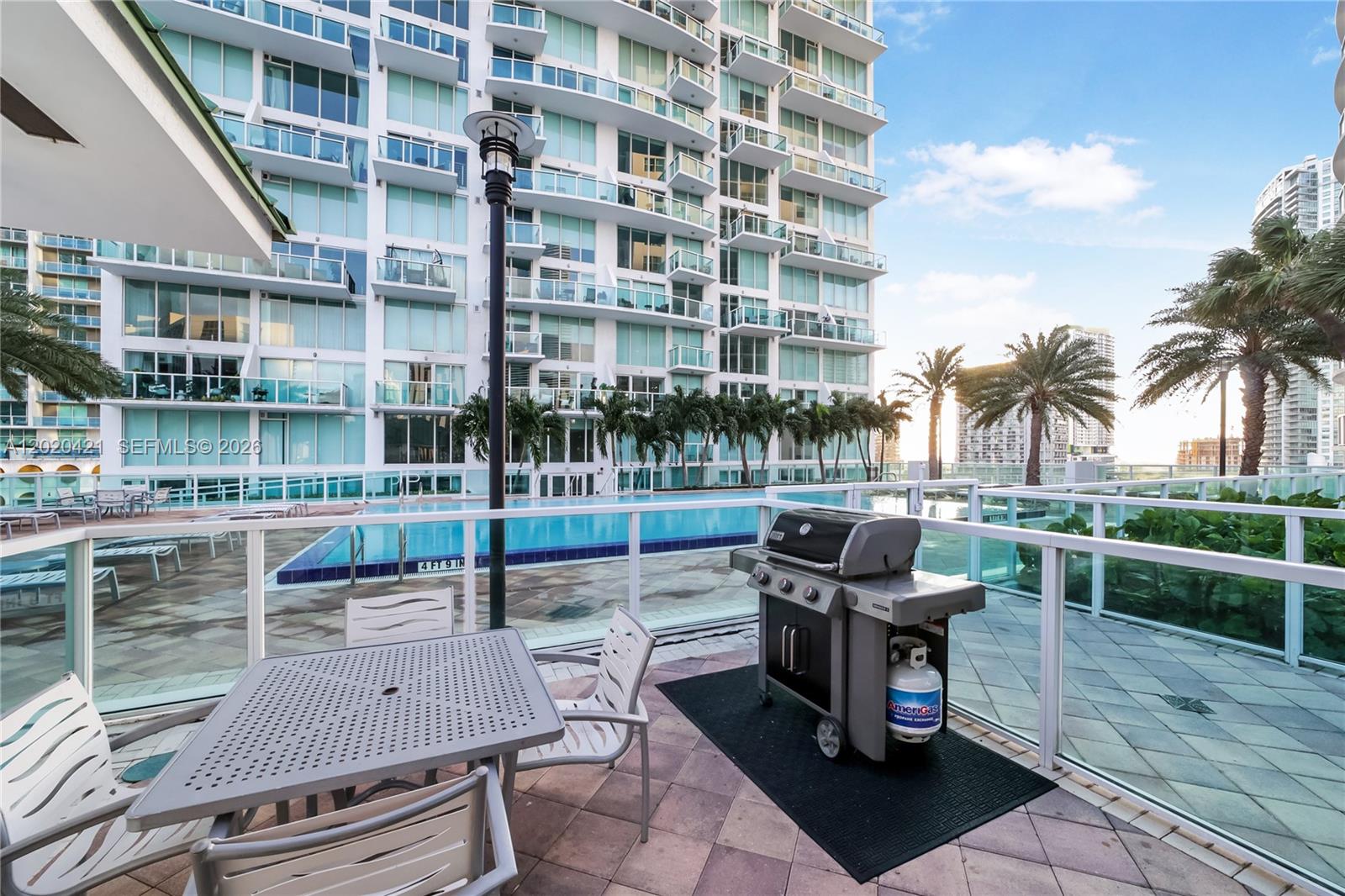 41 SE 5th St #704, Miami FL 33131