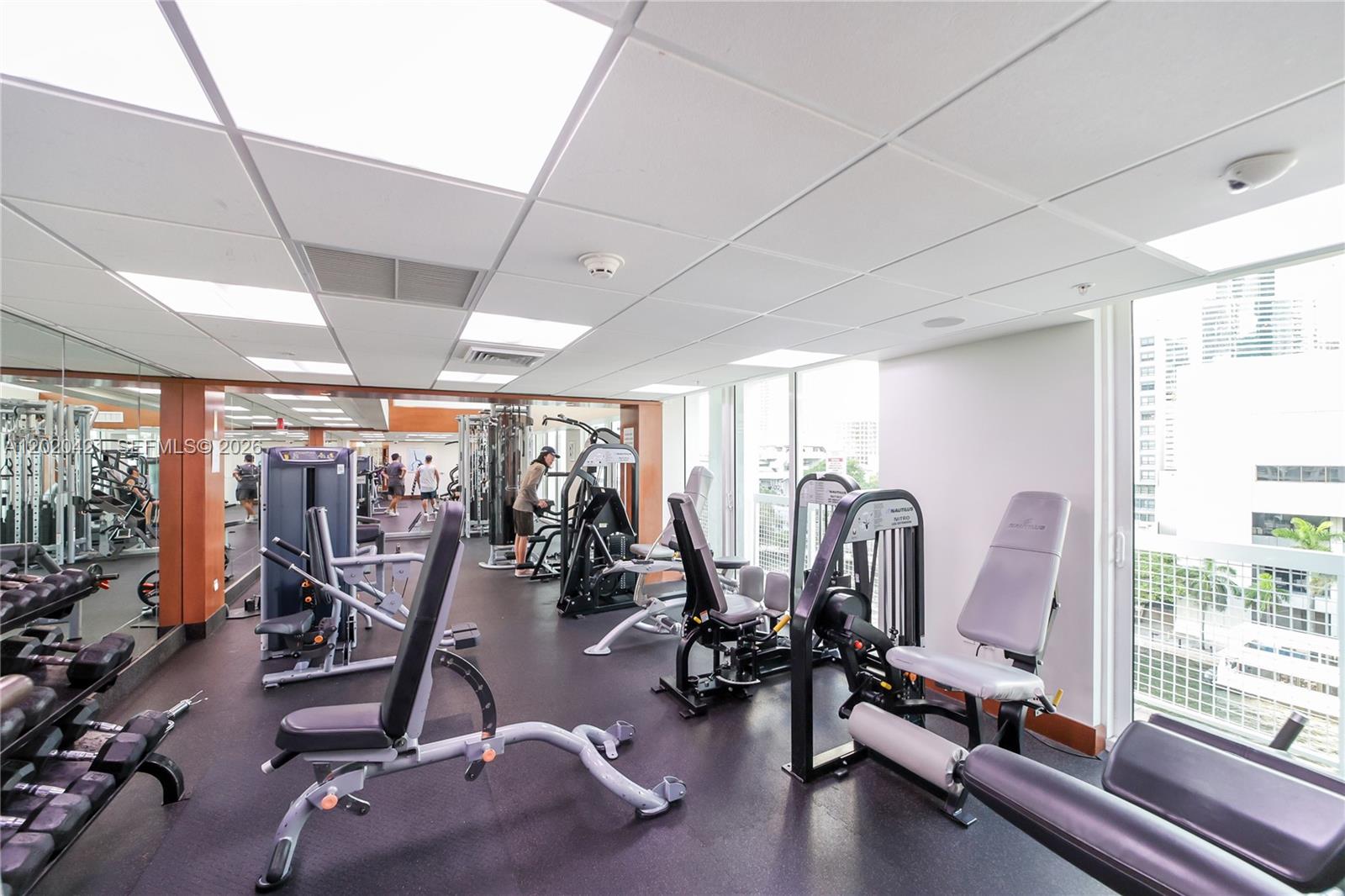 41 SE 5th St #704, Miami FL 33131