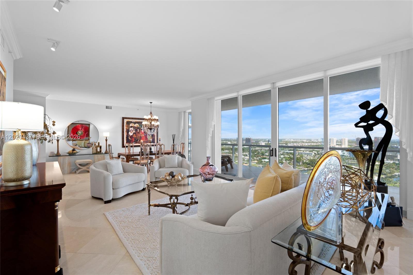 21200 Point Pl #2802, Aventura FL 33180