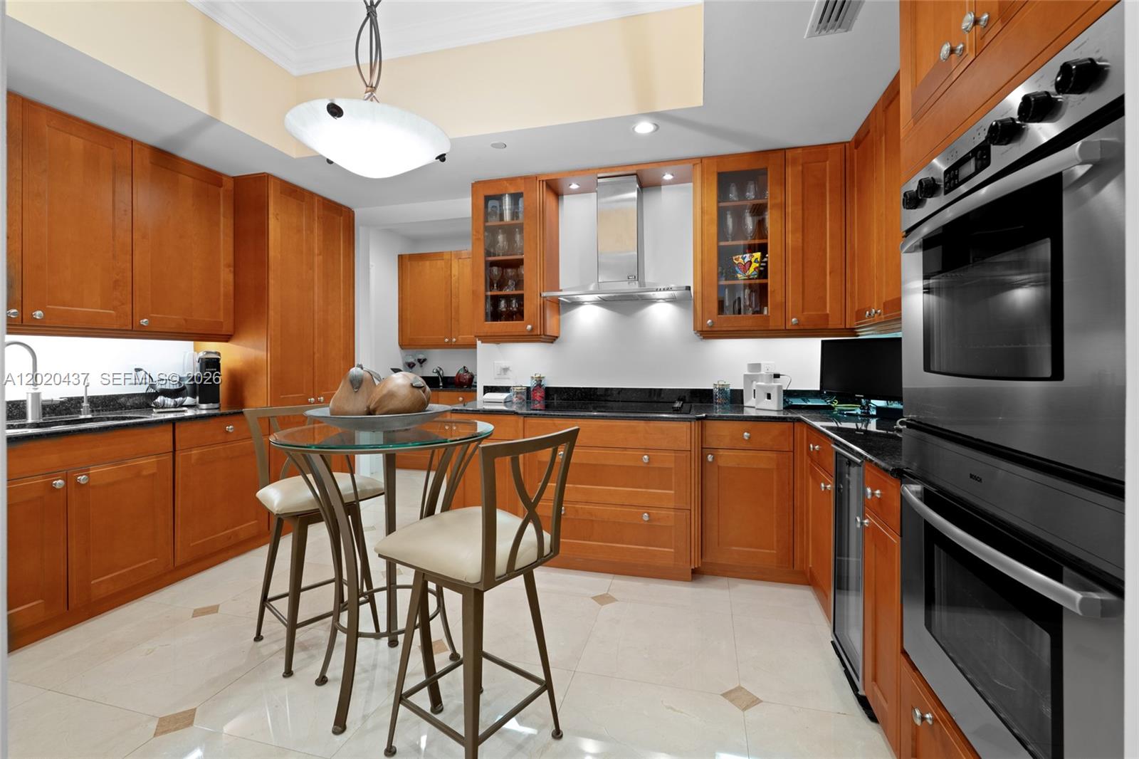 21200 Point Pl #2802, Aventura FL 33180