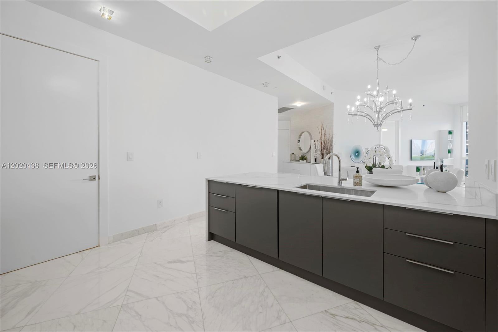 15901 Collins Ave #4103, Sunny Isles Beach FL 33160