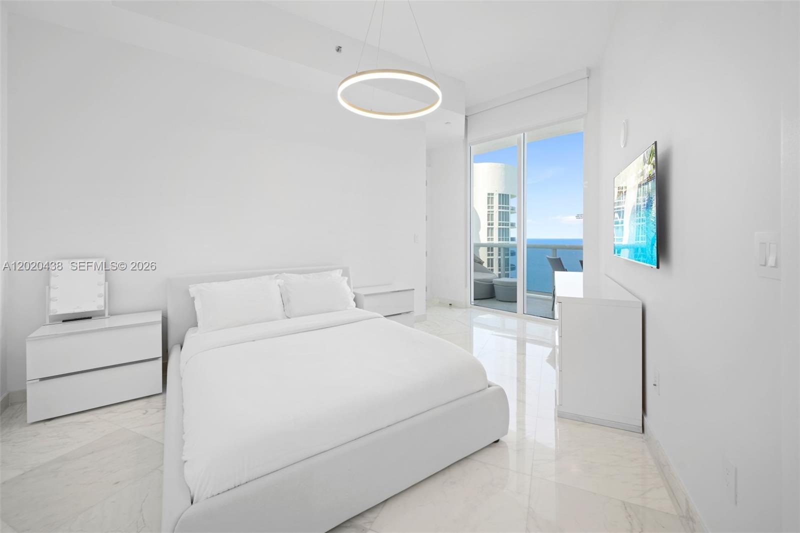 15901 Collins Ave #4103, Sunny Isles Beach FL 33160