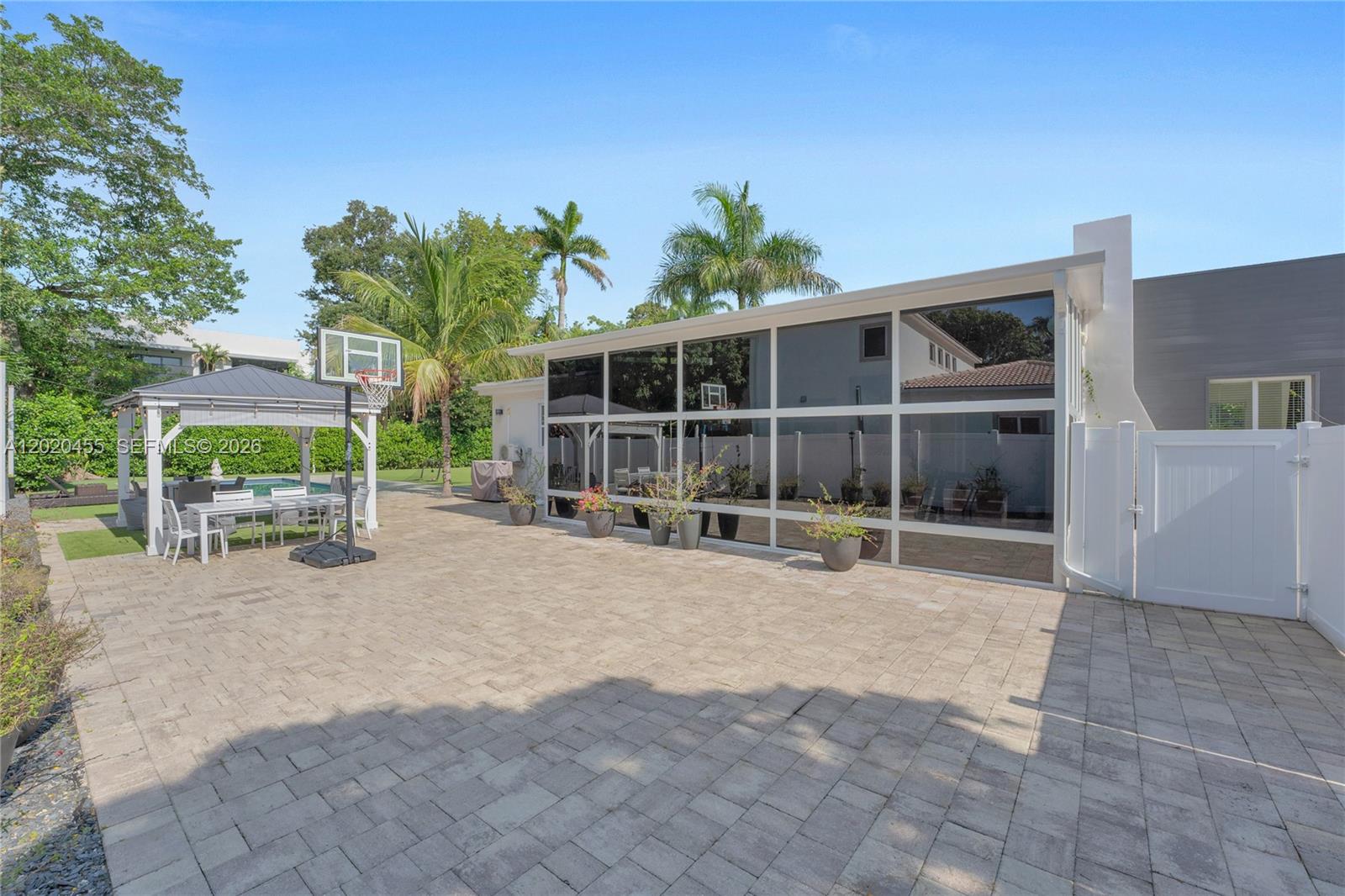 11144 NE 8th Ct, Biscayne Park FL 33161