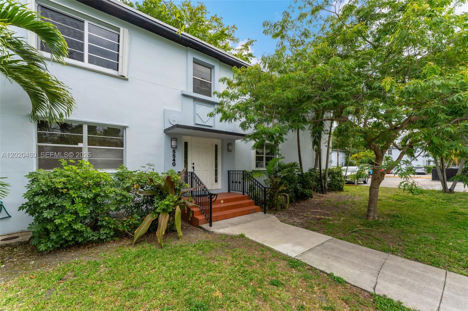 5540 SW 78th St #32C, Miami FL 33143