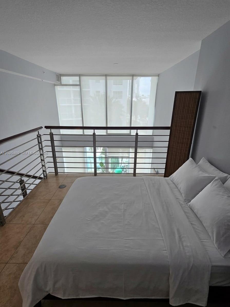 41 SE 5th St #815, Miami FL 33131
