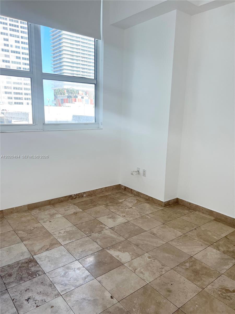 133 NE 2 AV #710, Miami FL 33132