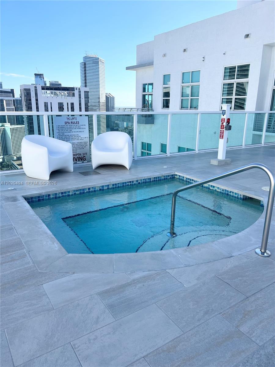 133 NE 2 AV #710, Miami FL 33132