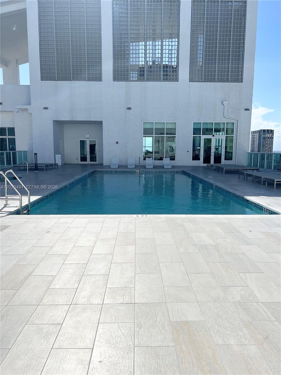 133 NE 2 AV #710, Miami FL 33132