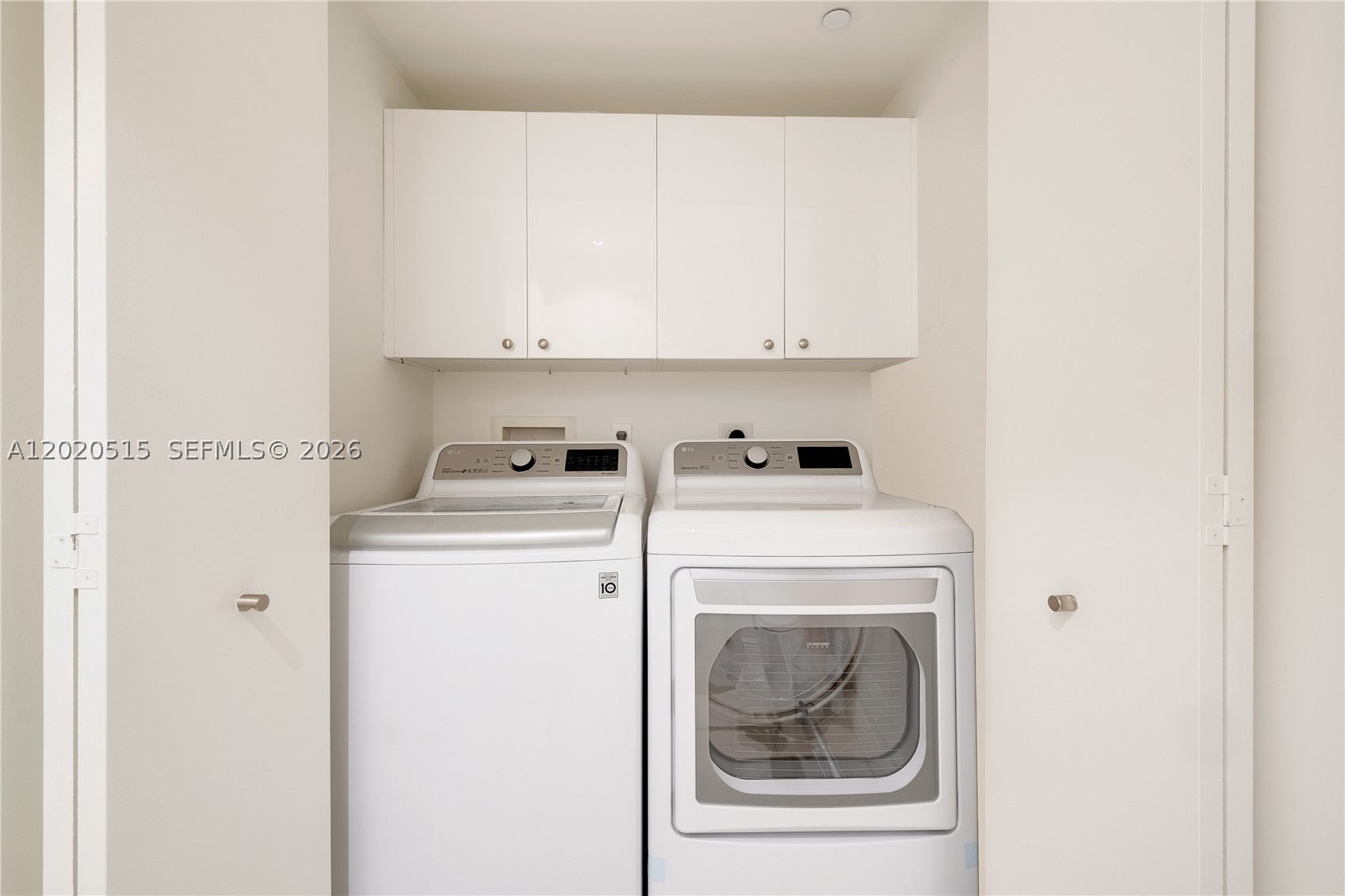 901 Brickell Key Blvd #609, Miami FL 33131