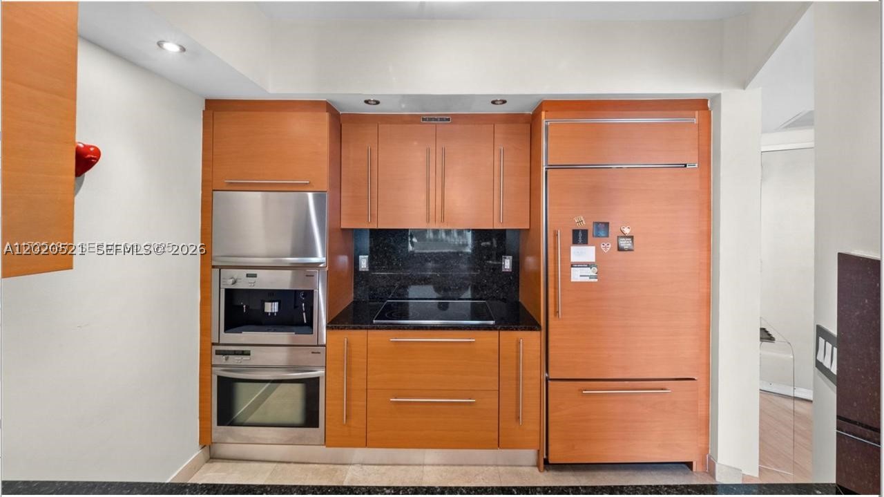 450 Alton Rd #2810, Miami Beach FL 33139