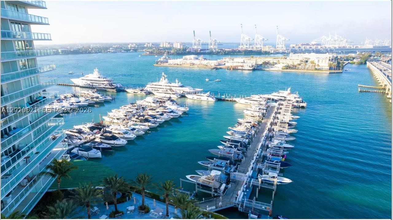 450 Alton Rd #2810, Miami Beach FL 33139