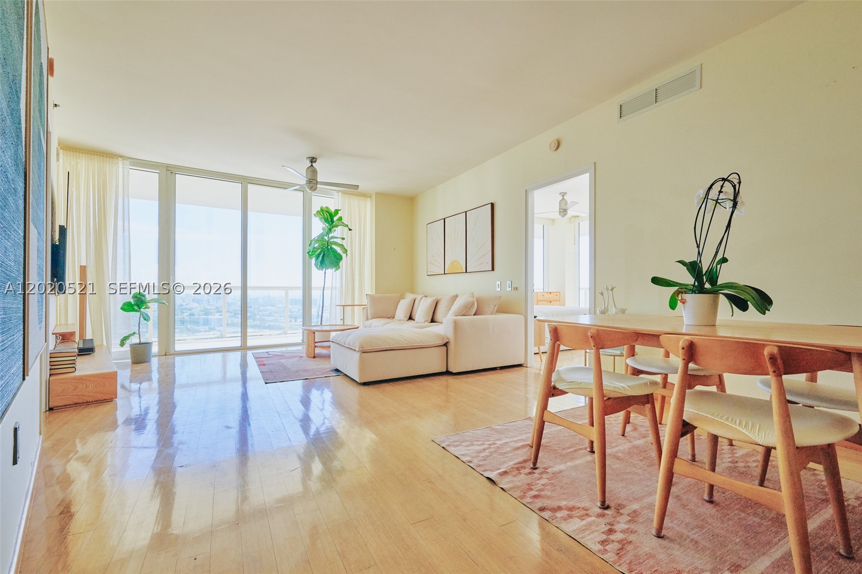 450 Alton Rd #2810, Miami Beach FL 33139