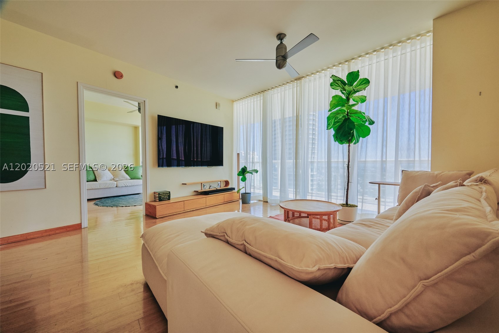 450 Alton Rd #2810, Miami Beach FL 33139