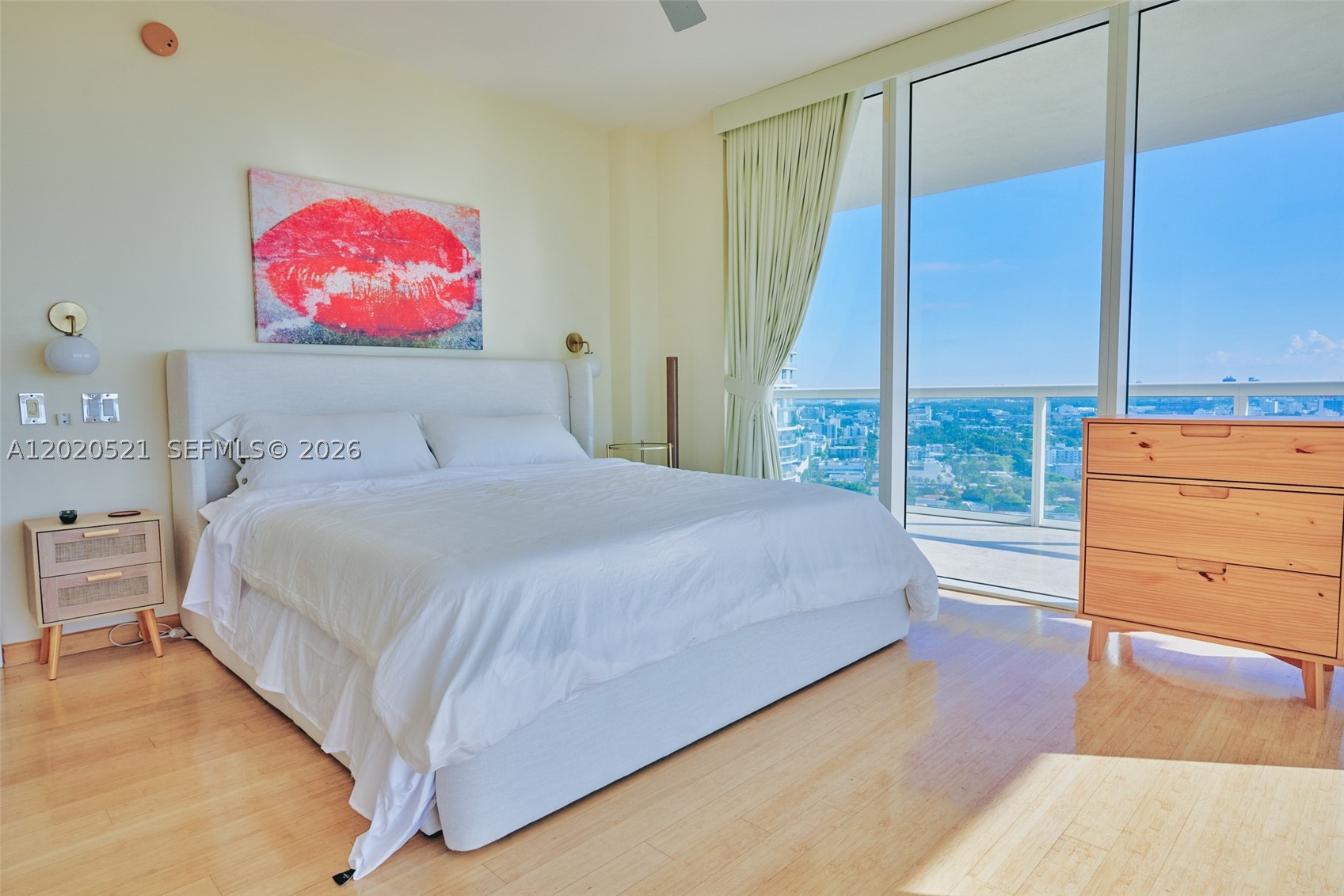 450 Alton Rd #2810, Miami Beach FL 33139