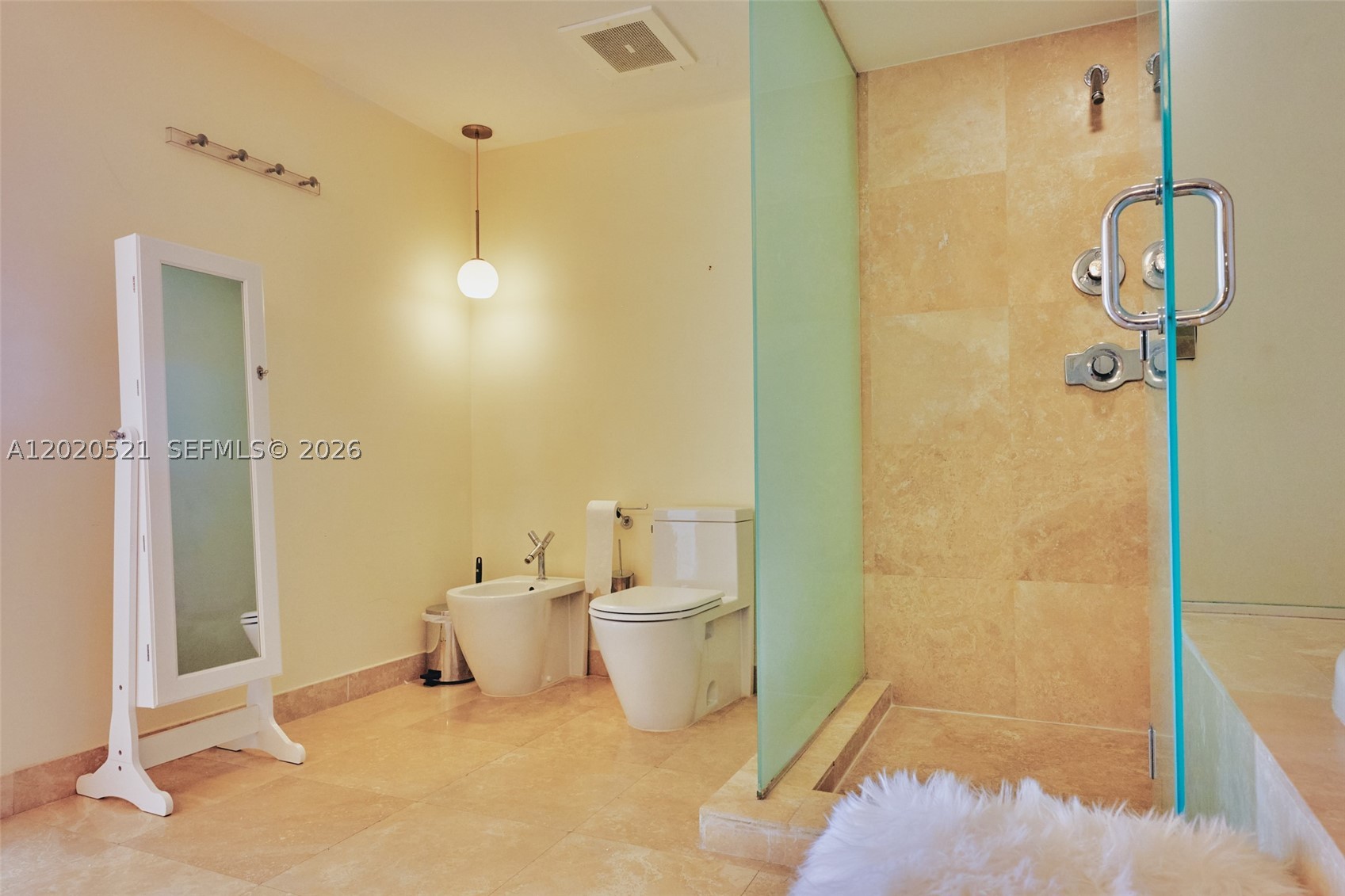 450 Alton Rd #2810, Miami Beach FL 33139