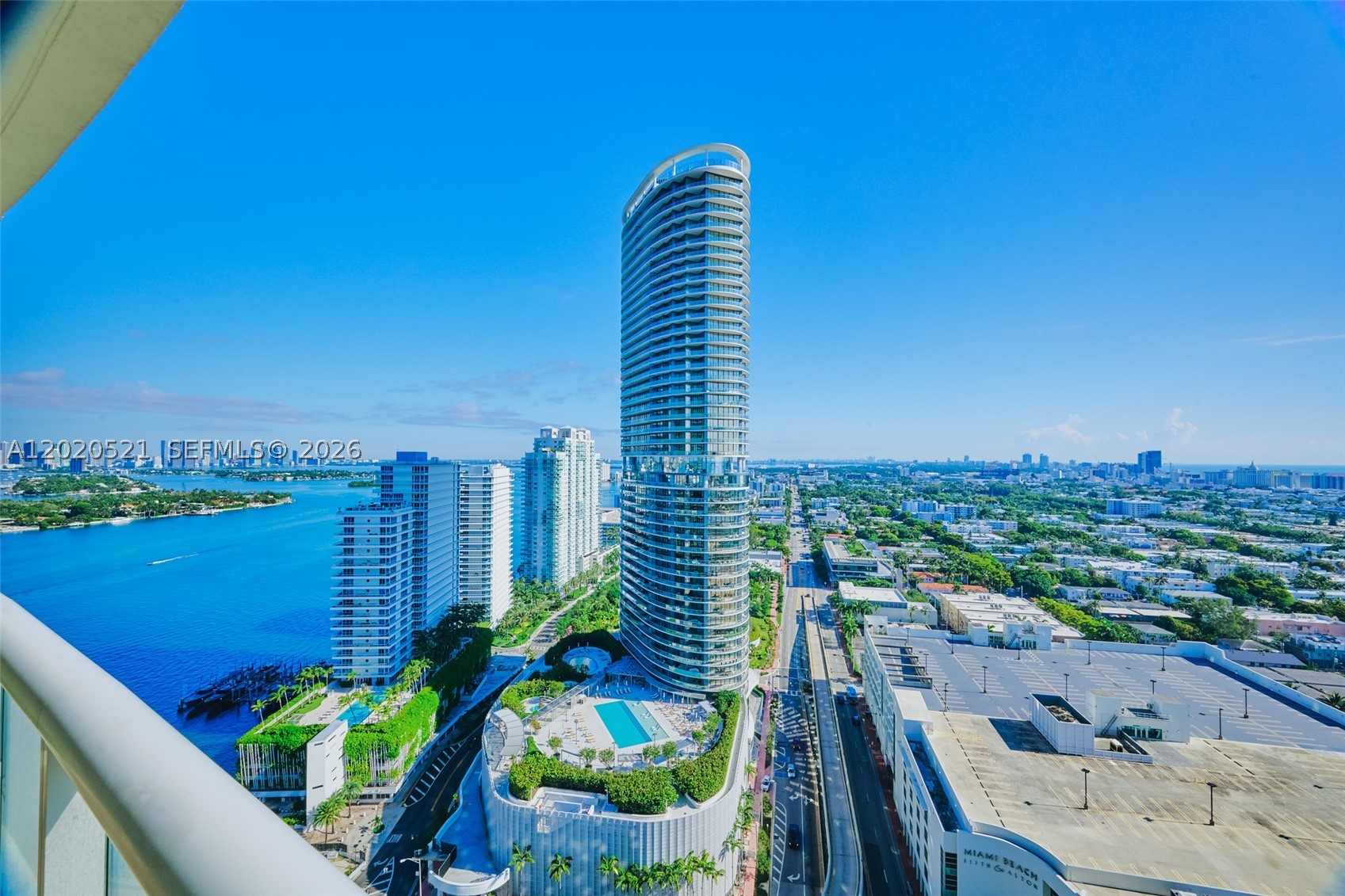 450 Alton Rd #2810, Miami Beach FL 33139