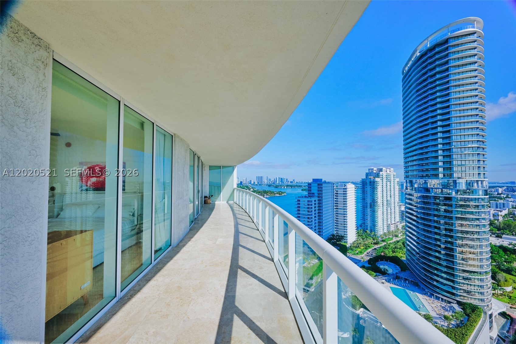 450 Alton Rd #2810, Miami Beach FL 33139
