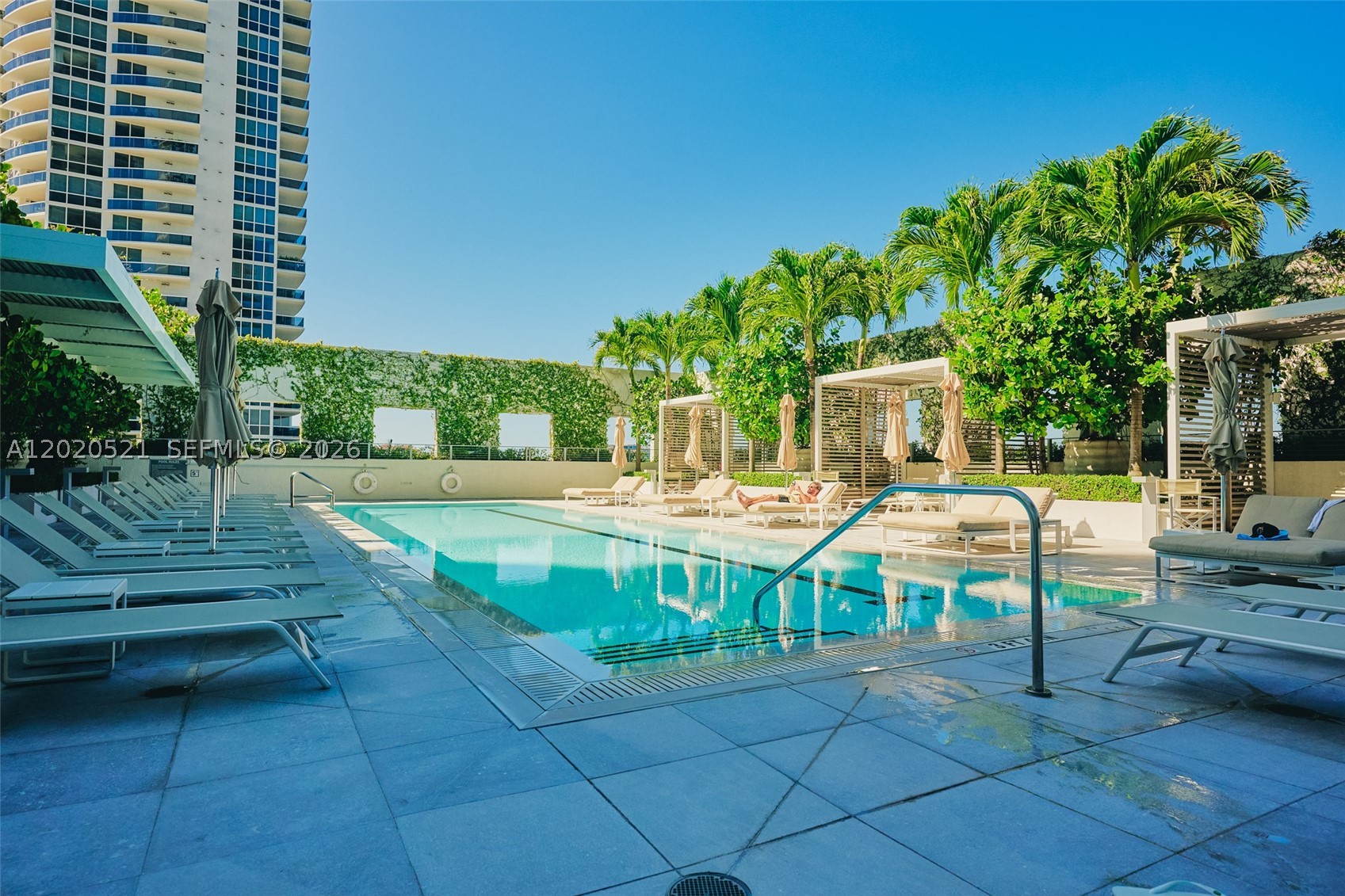 450 Alton Rd #2810, Miami Beach FL 33139