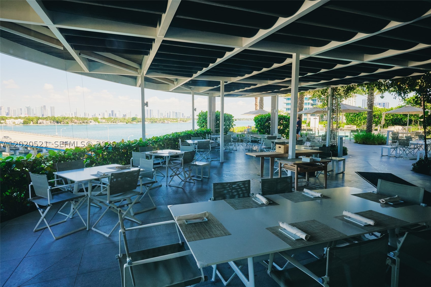 450 Alton Rd #2810, Miami Beach FL 33139