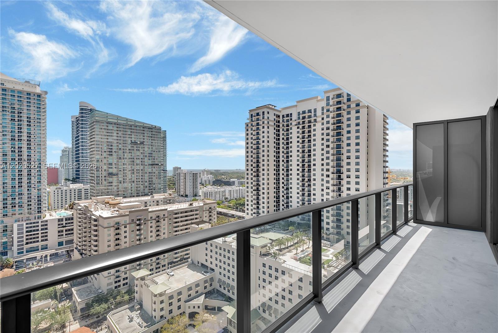 45 SW 9th St #2105, Miami FL 33130