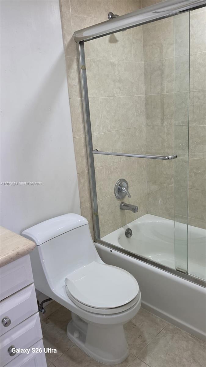 8107 SW 72nd Ave #423E, Miami FL 33143