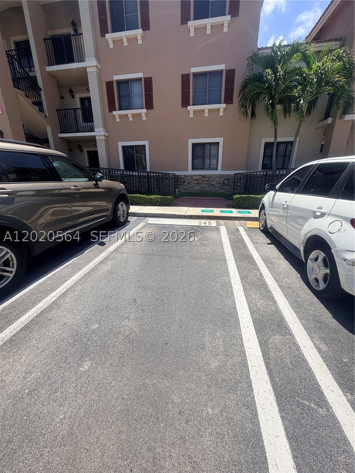 22421 SW 88th Pl #304-2, Cutler Bay FL 33190