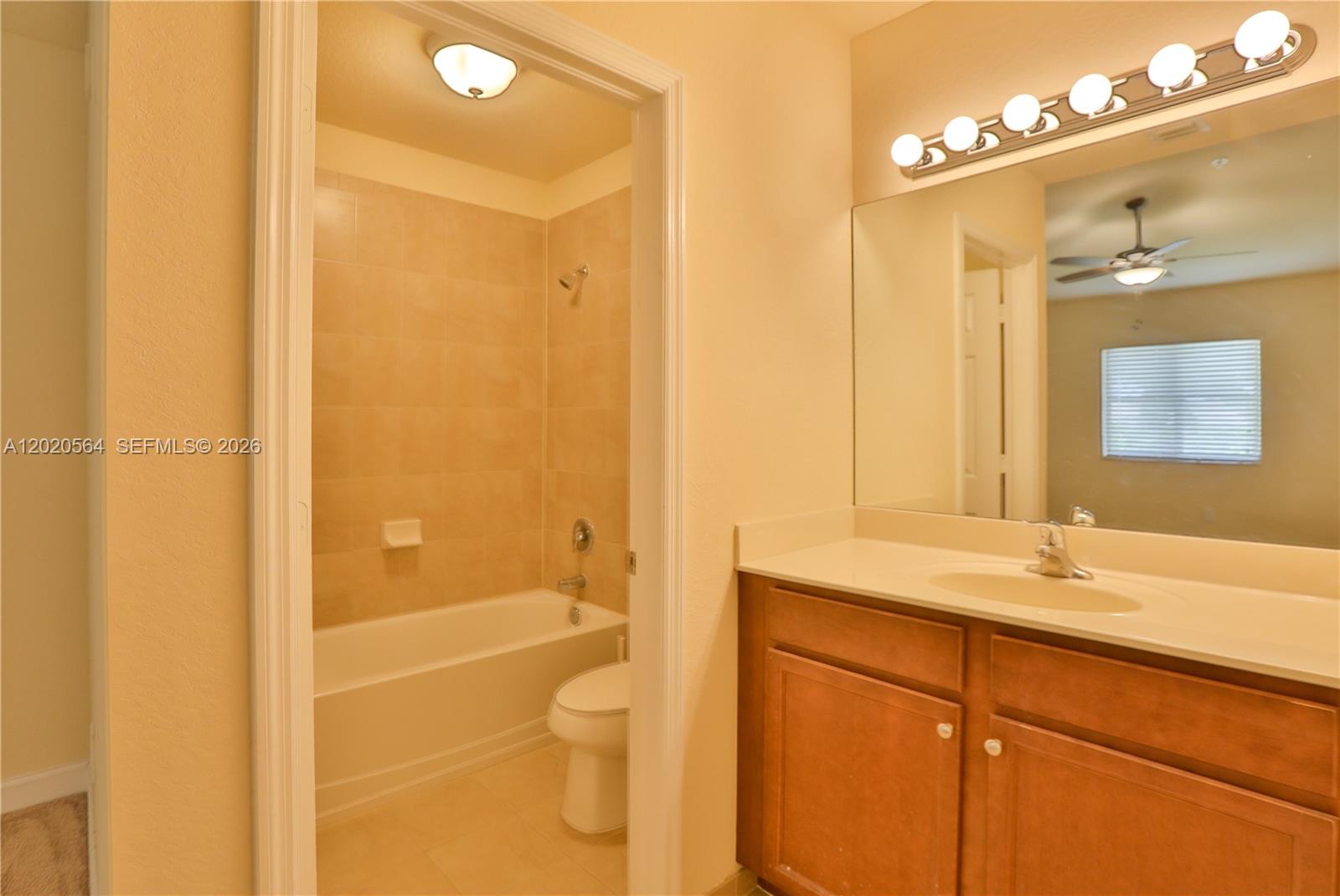22421 SW 88th Pl #304-2, Cutler Bay FL 33190