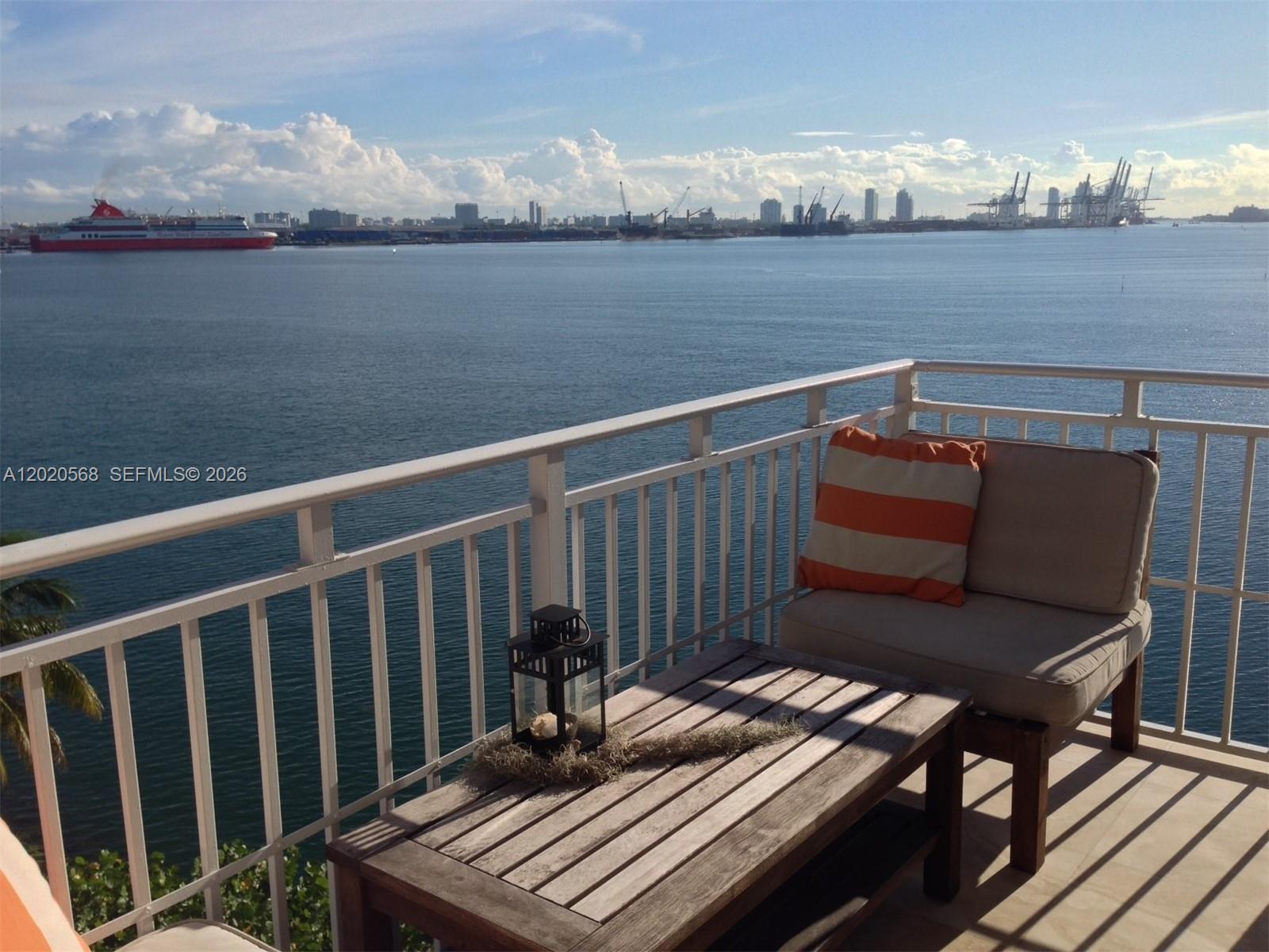 770 Claughton Island Dr #615, Miami FL 33131