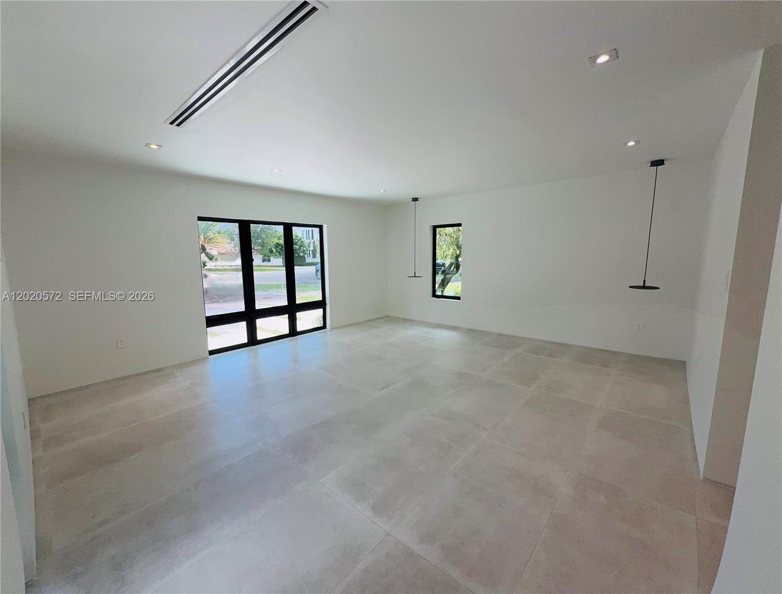 439 Hardee Rd, Coral Gables FL 33146