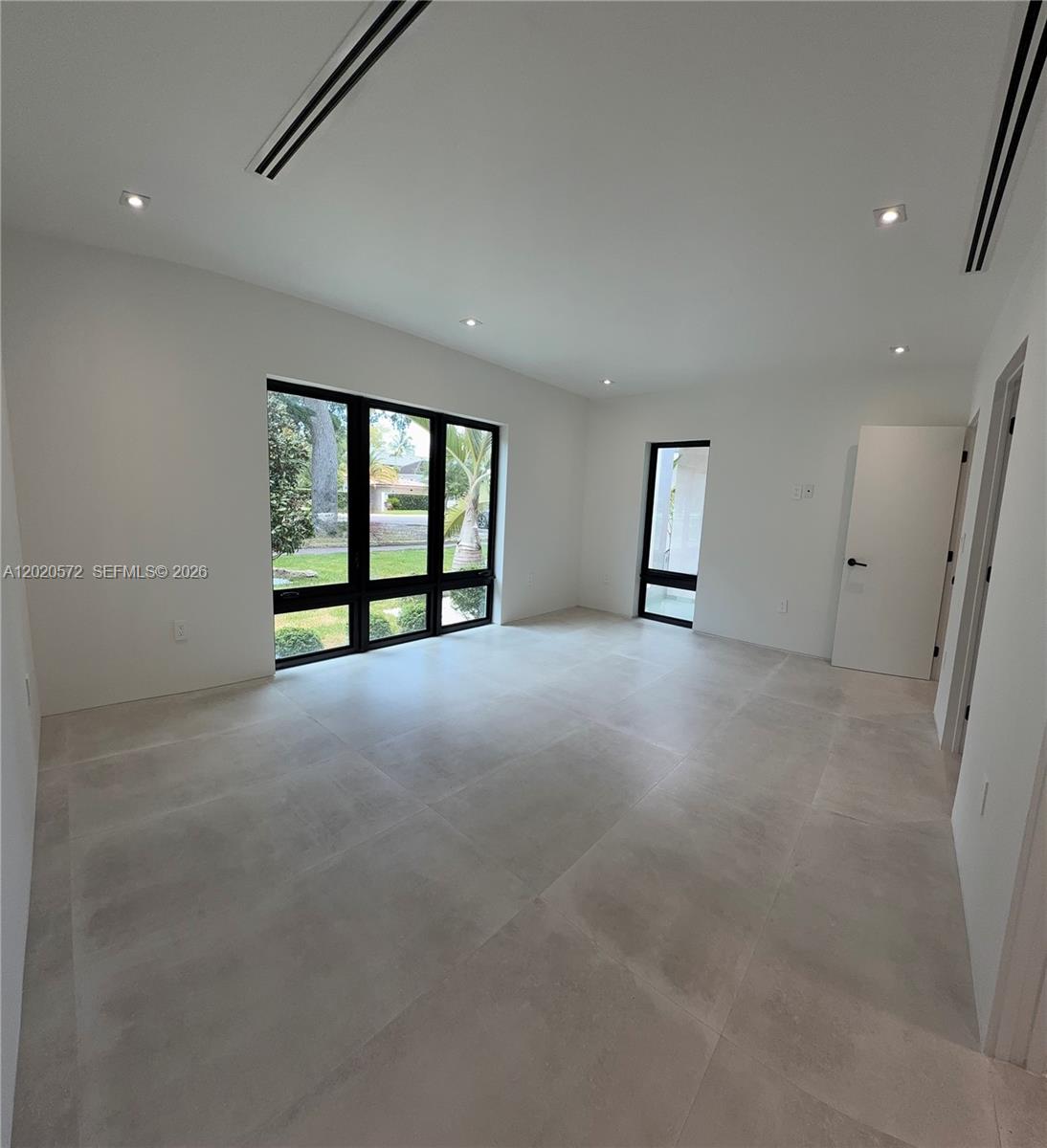 439 Hardee Rd, Coral Gables FL 33146