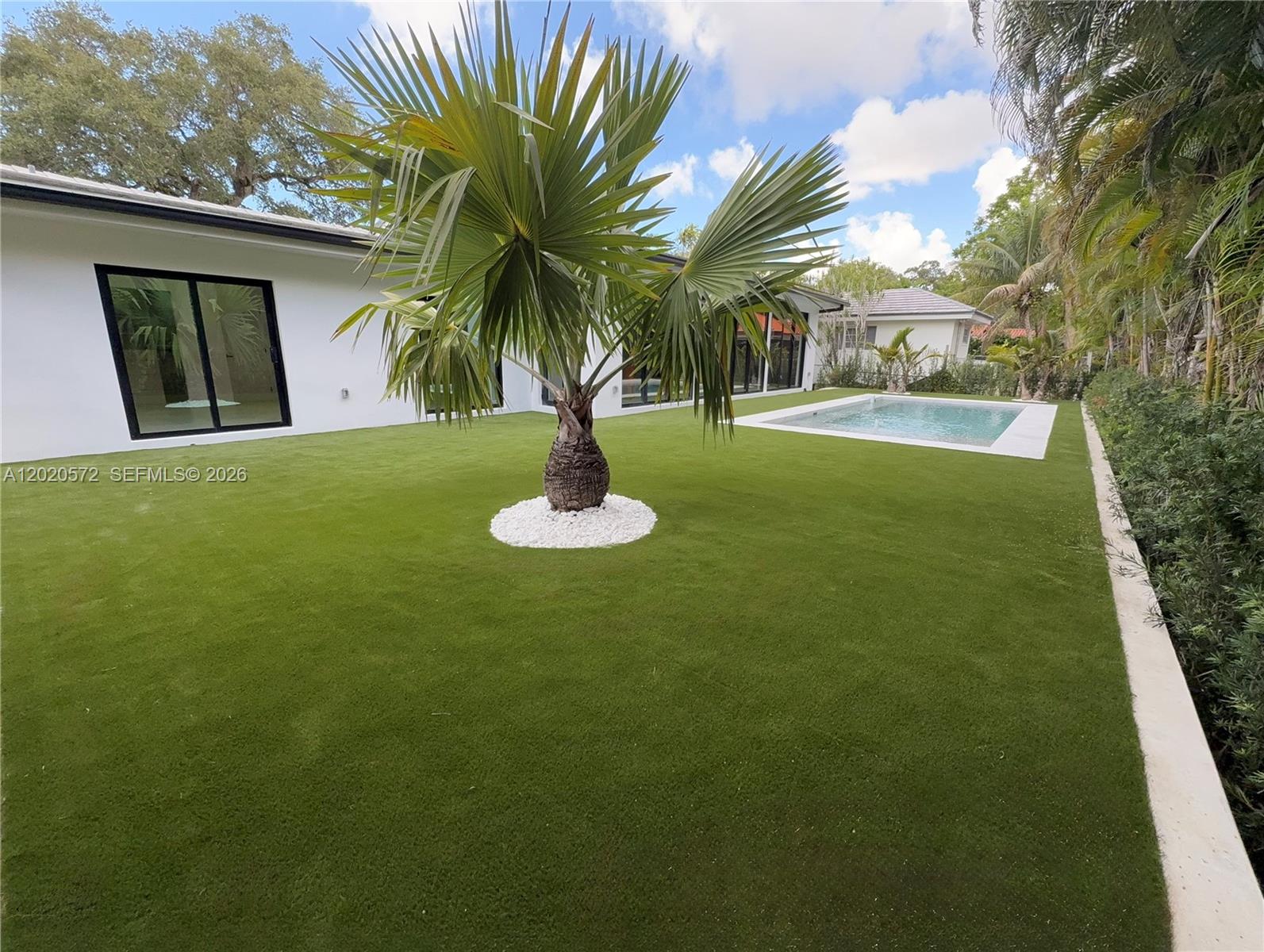 439 Hardee Rd, Coral Gables FL 33146