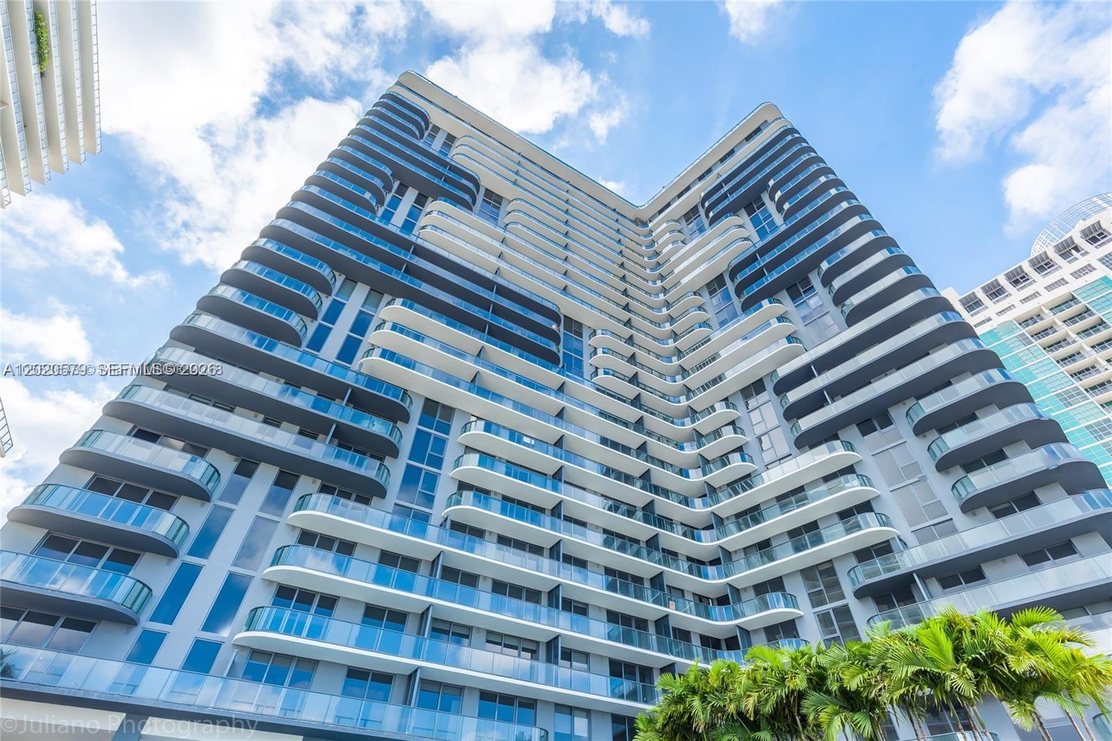 121 NE 34th St #1007, Miami FL 33137