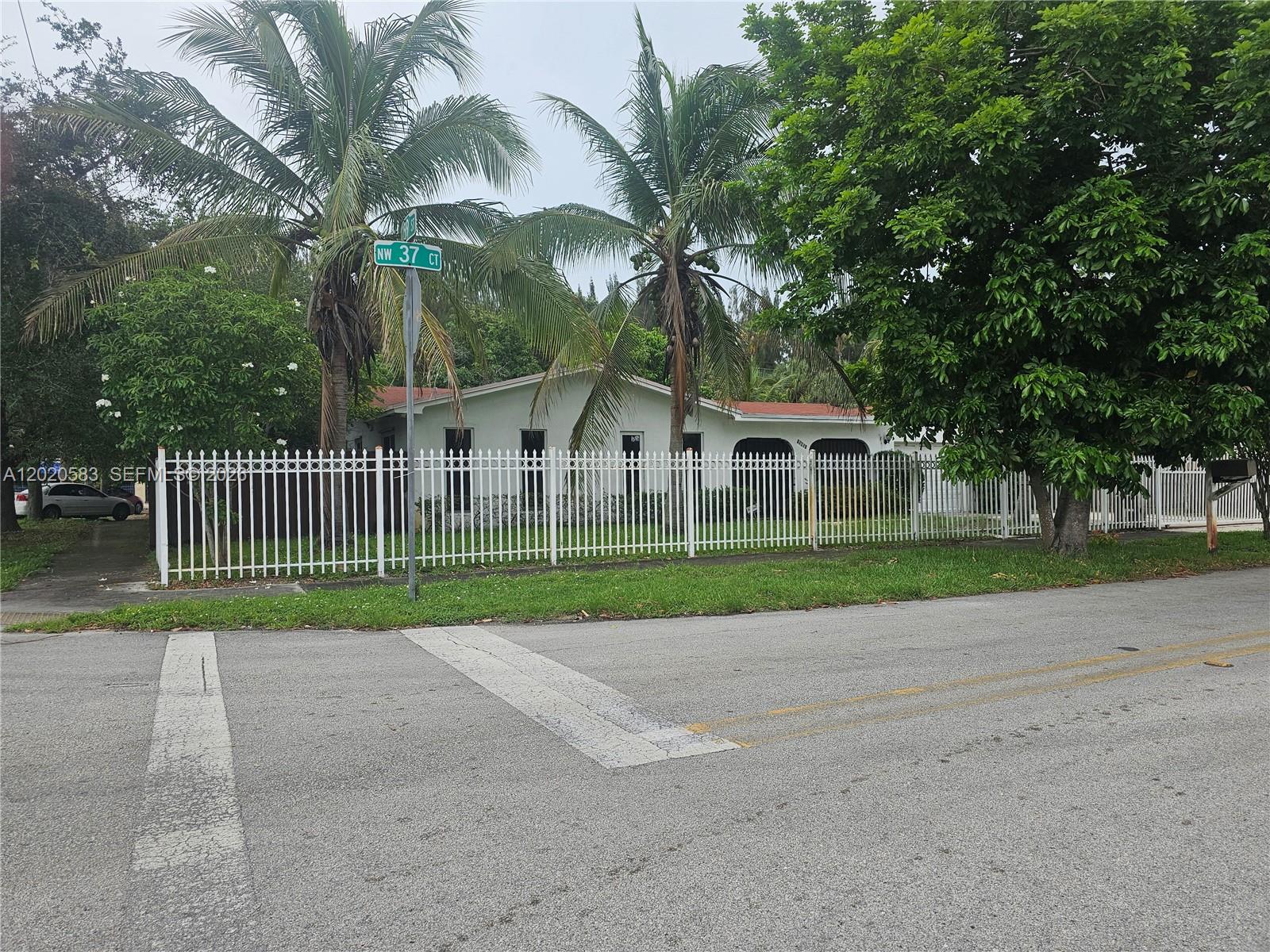 15851 NW 37th Ct, Miami Gardens FL 33054