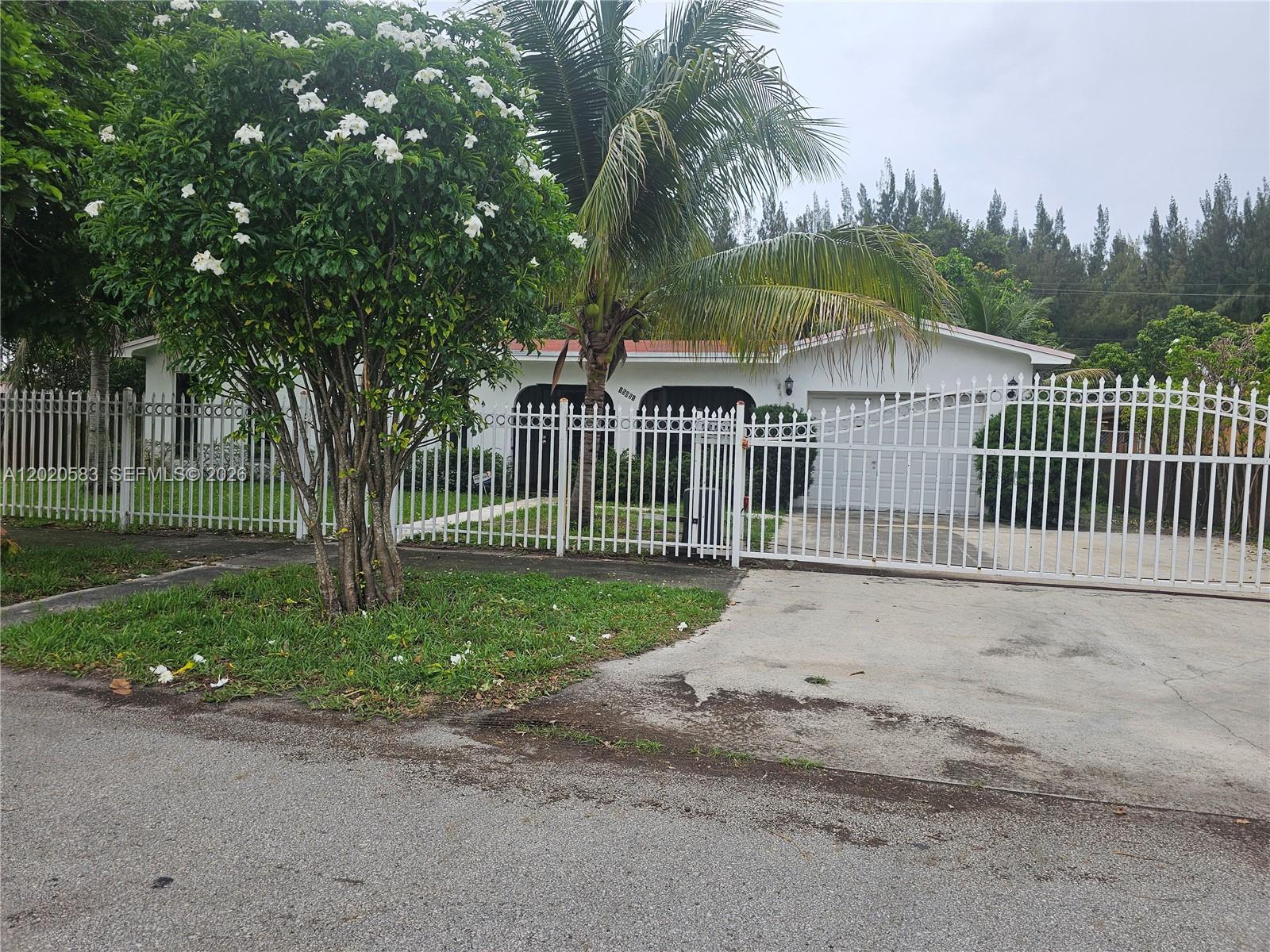 15851 NW 37th Ct, Miami Gardens FL 33054