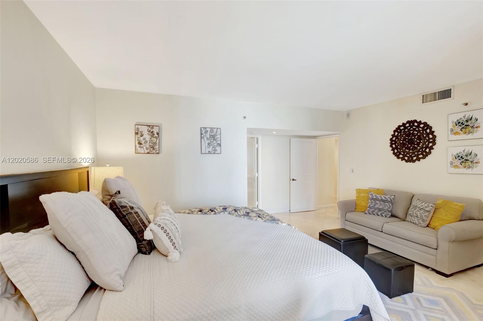 520 Brickell Key Dr #A914, Miami FL 33131