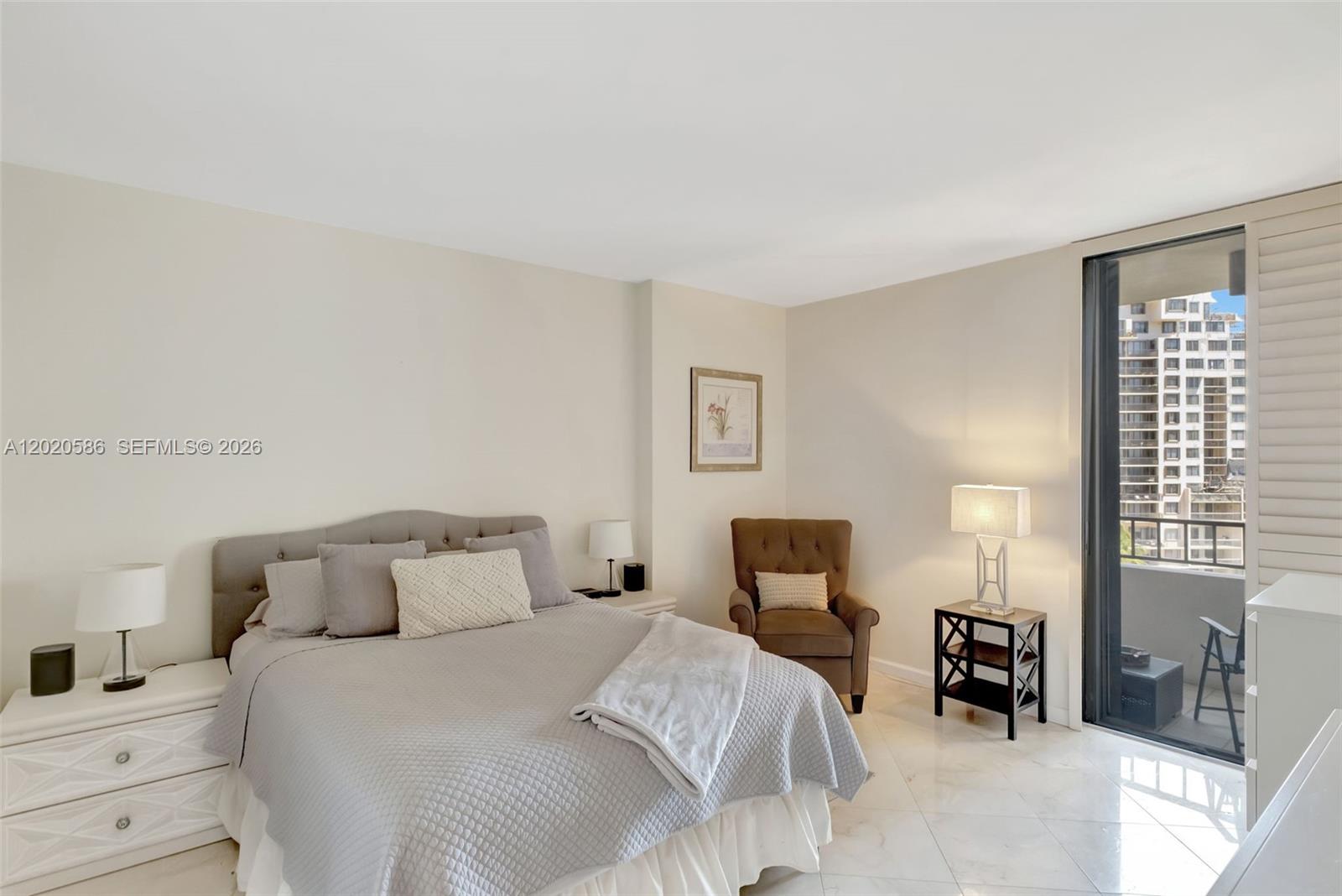 520 Brickell Key Dr #A914, Miami FL 33131