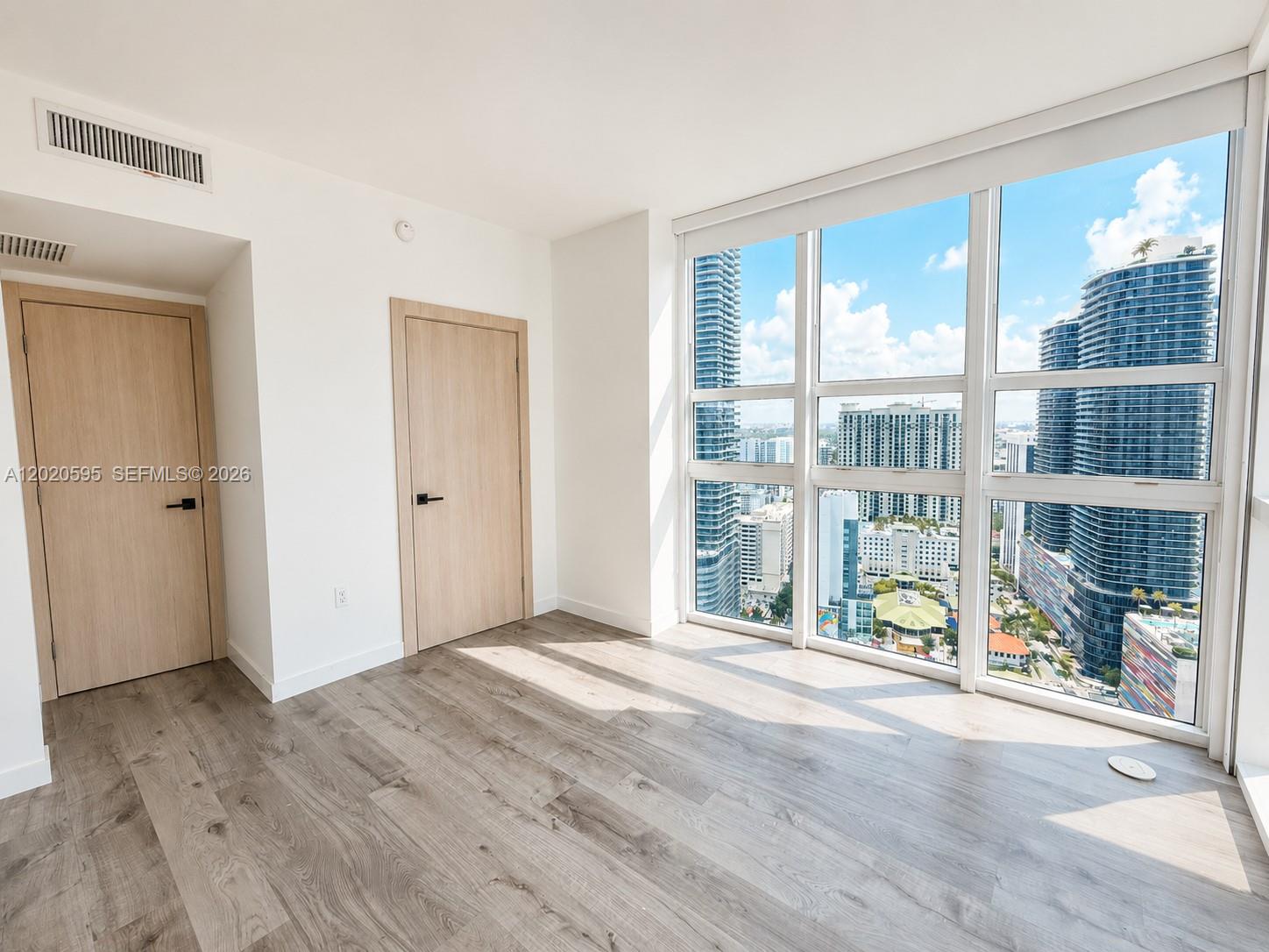 951 Brickell Ave #3501, Miami FL 33131