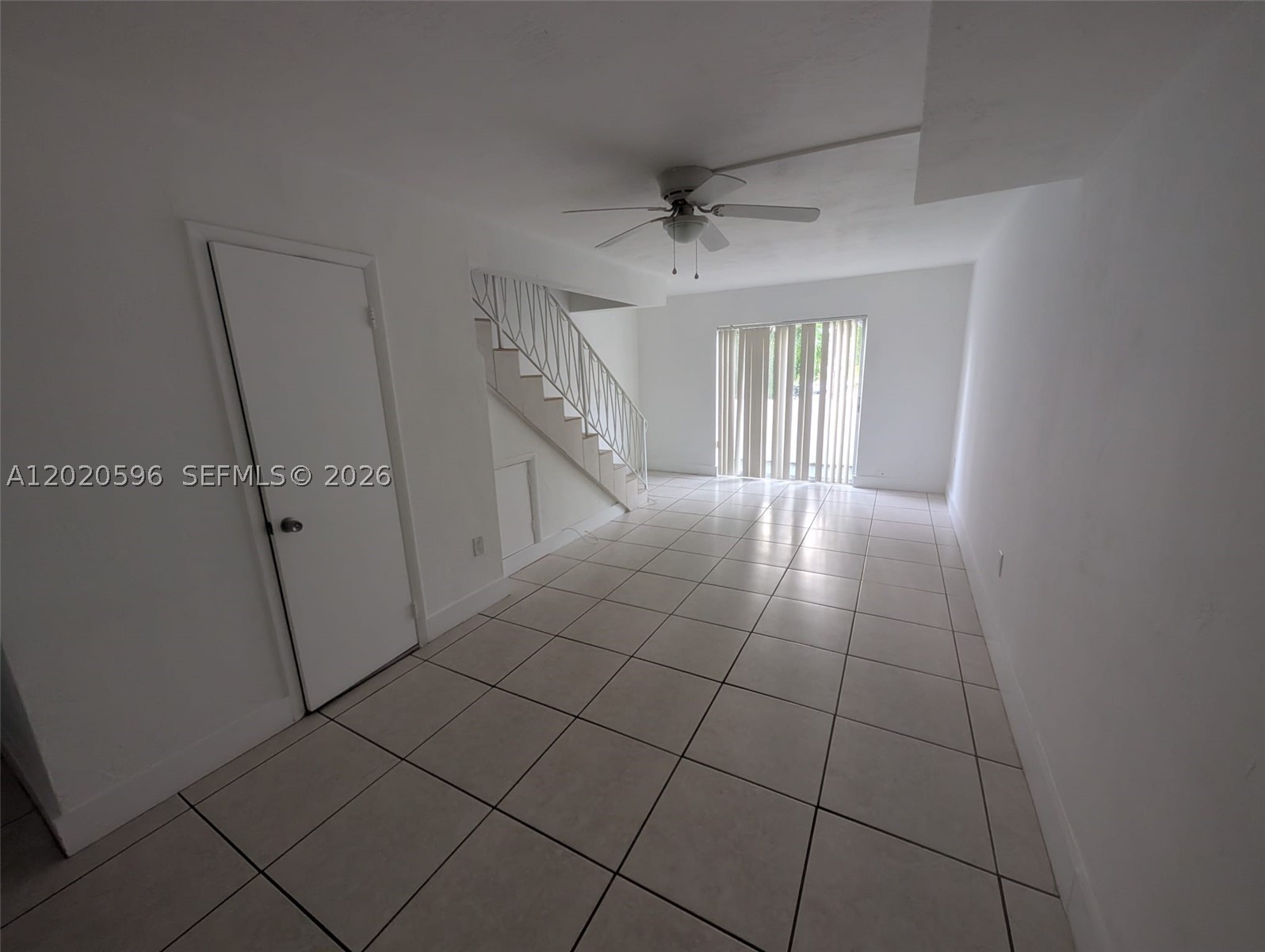 465 Swallow Dr #9, Miami Springs FL 33166