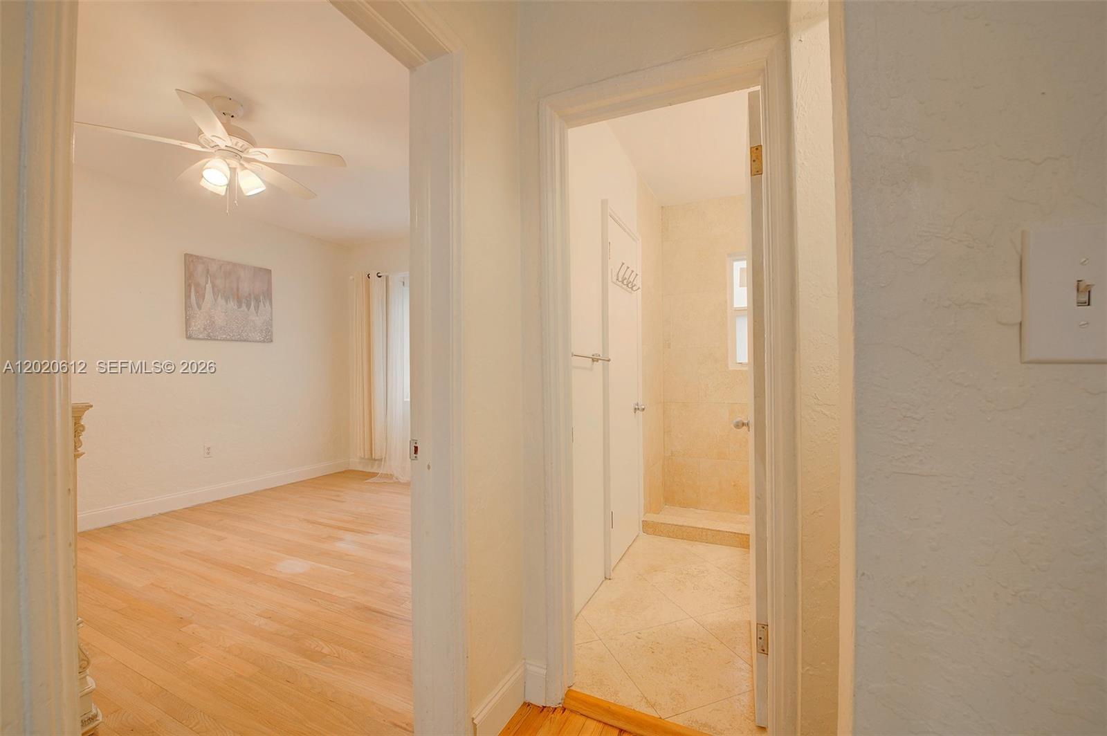 2463 Pine Tree Dr #3, Miami Beach FL 33140