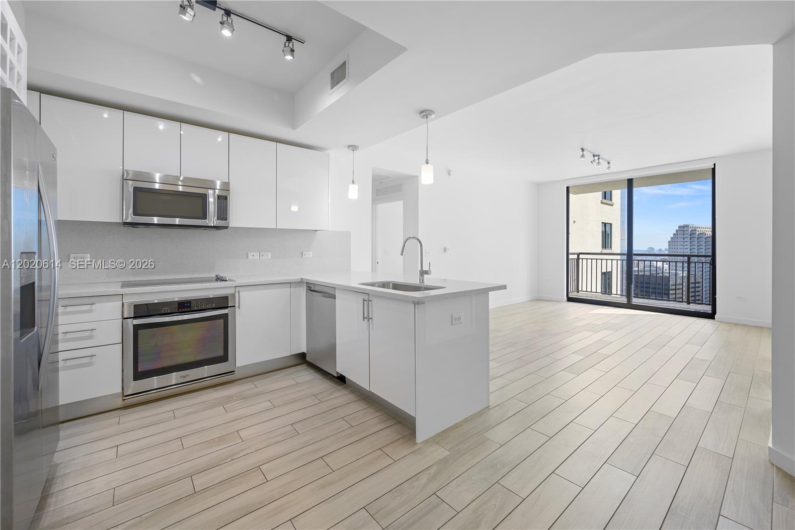 999 SW 1st Ave #2911, Miami FL 33130