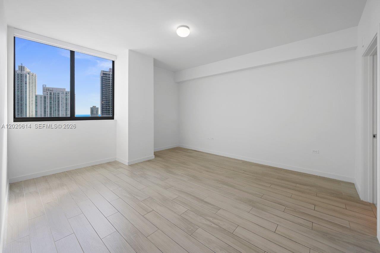 999 SW 1st Ave #2911, Miami FL 33130