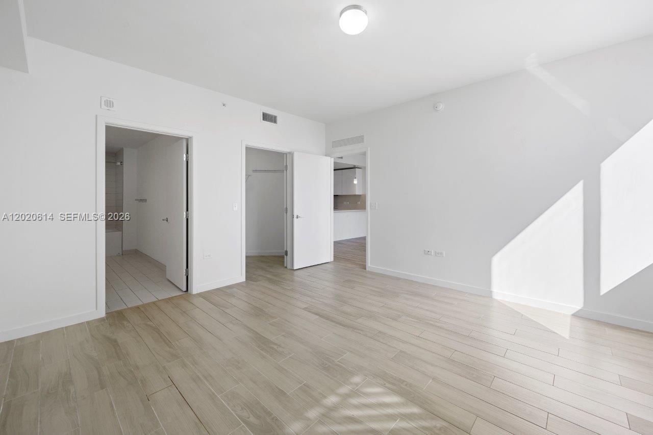 999 SW 1st Ave #2911, Miami FL 33130