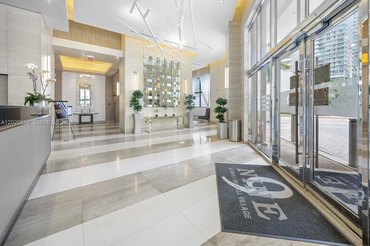 999 SW 1st Ave #2911, Miami FL 33130