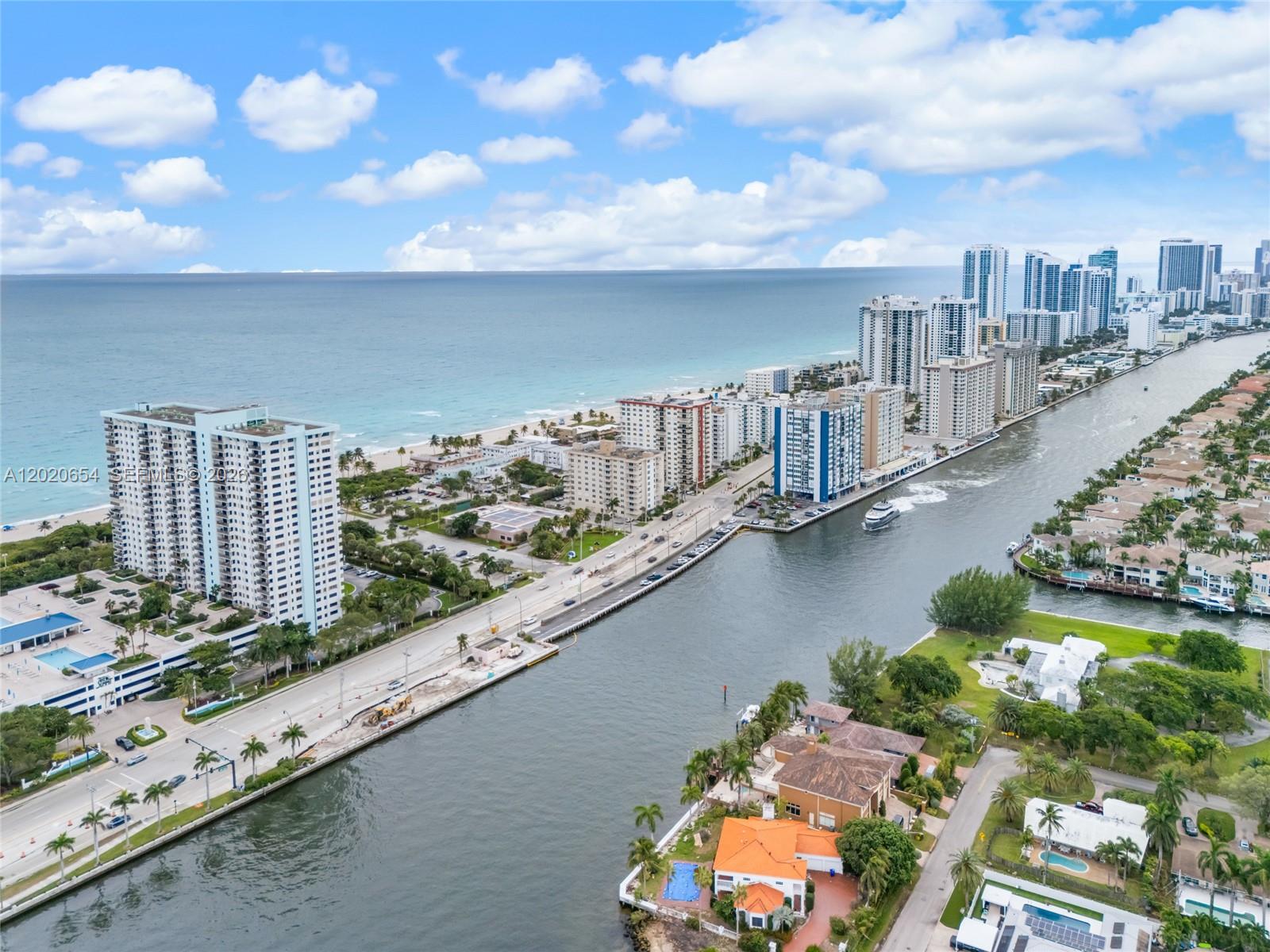 Hollywood FL 33019 - A12020654