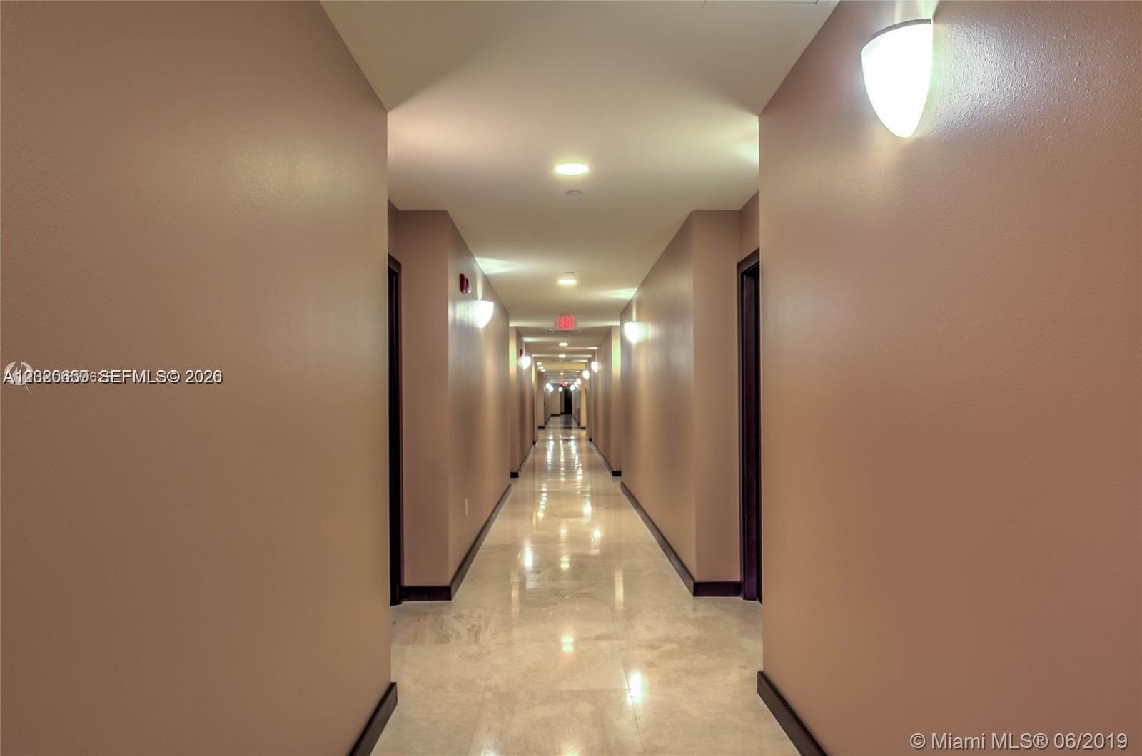 10 Aragon Ave #1018, Coral Gables FL 33134