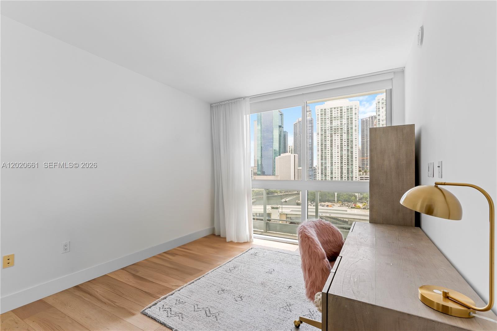 92 SW 3rd St #1201, Miami FL 33130