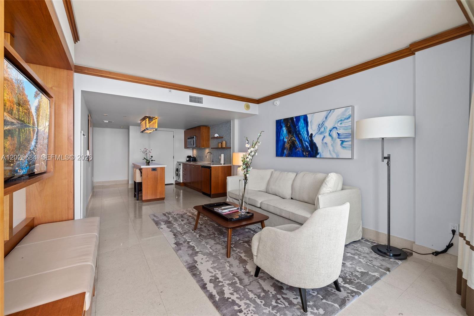 6801 Collins Ave #417, Miami Beach FL 33141