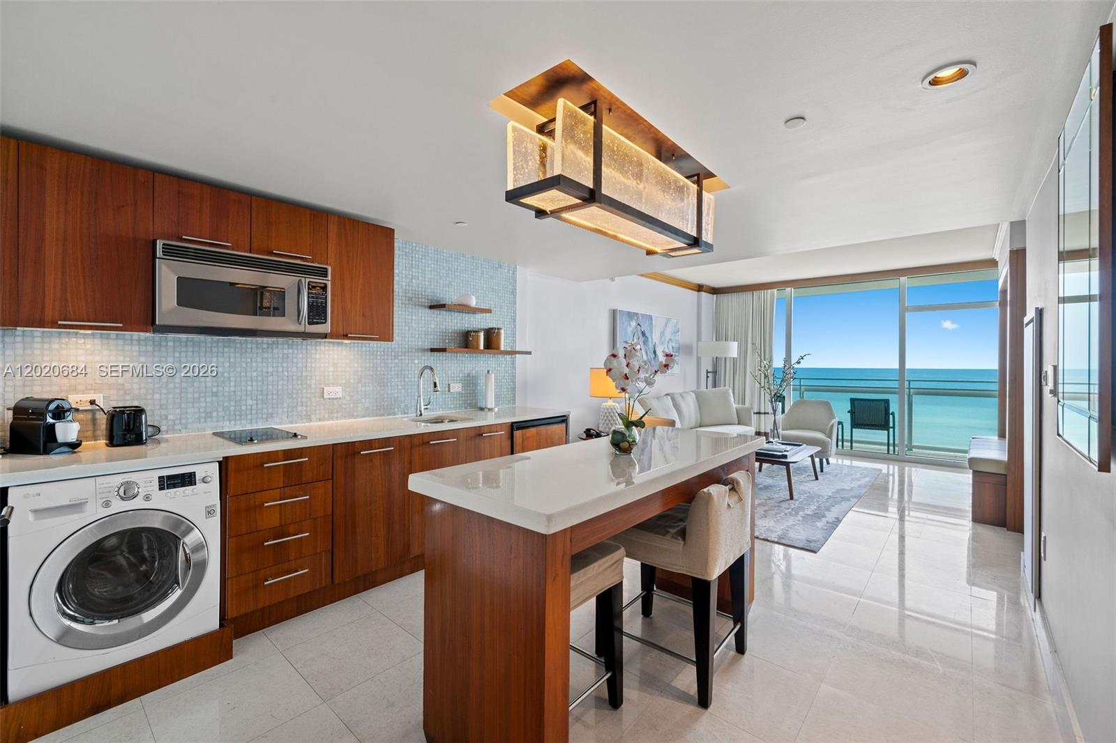 6801 Collins Ave #417, Miami Beach FL 33141