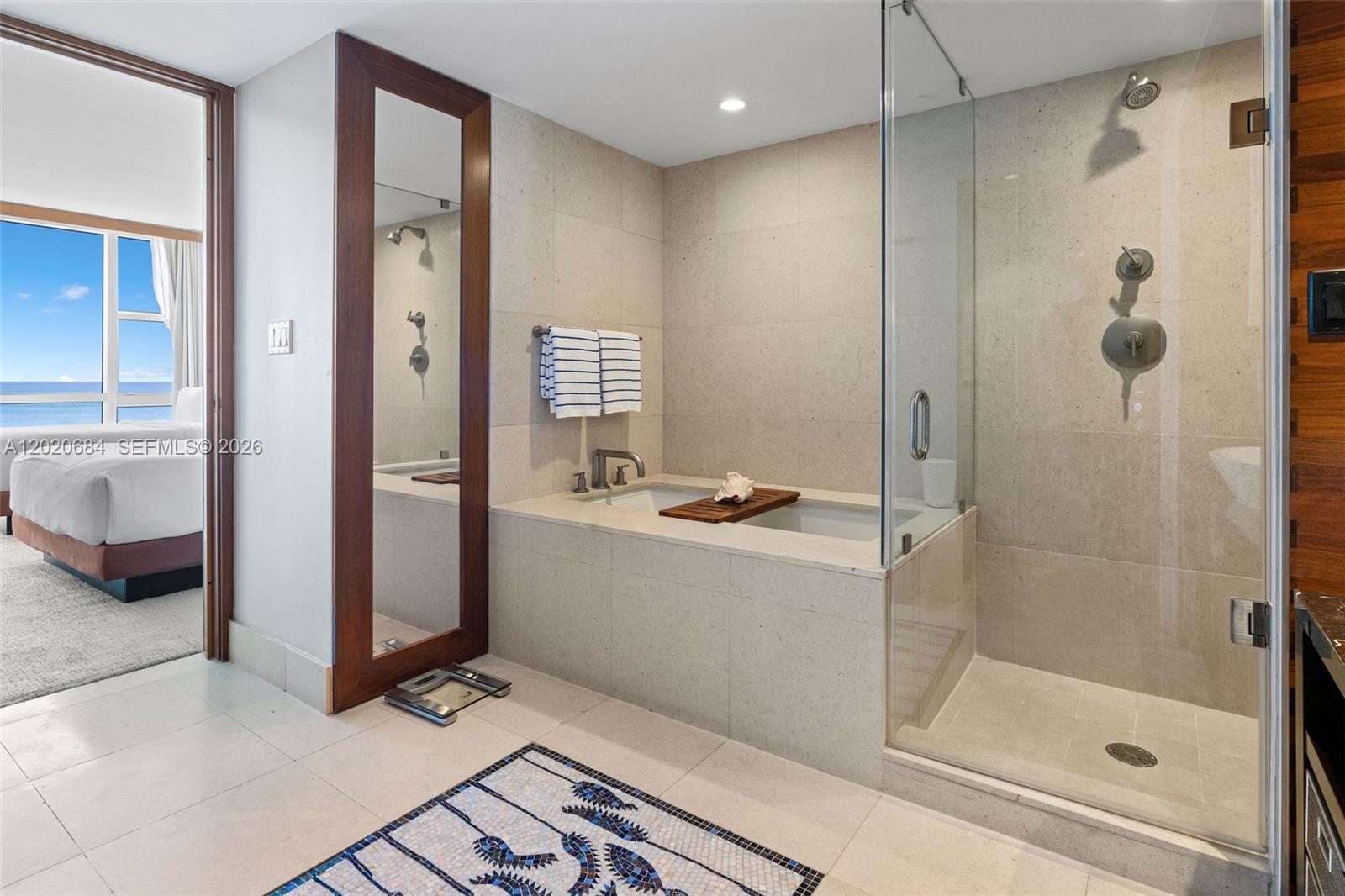 6801 Collins Ave #417, Miami Beach FL 33141